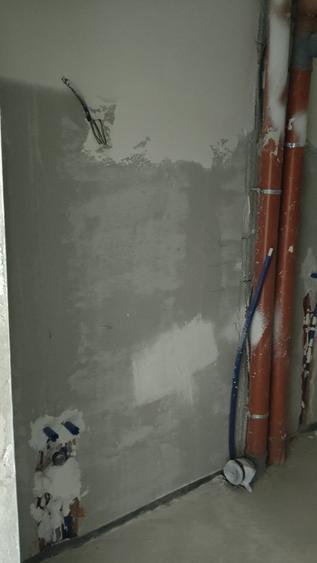 Apartament cu 3 camere semidecomandat în Apahida