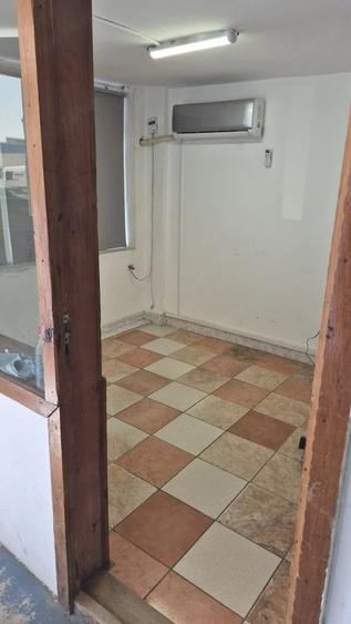 Spațiu comercial, de 60 mp, în Nord
