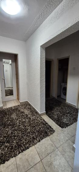 Inchiriez apartament 2 camere,decomandat , Inel 2, scoala 39 Mobilat si utilat, curat si spatios - 6