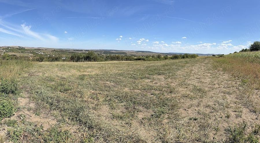 Teren de 975 mp, în Daia