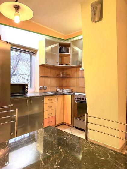 Apartament cu 3 camere, mobilat în Bucovina