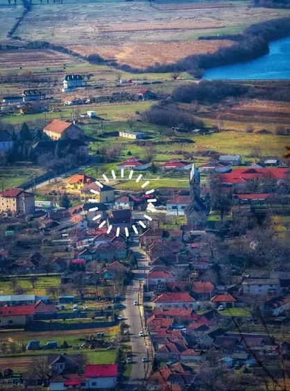 Casă cu 2 camere cu Teren 1192 Mp în Sântămăria-Orlea
