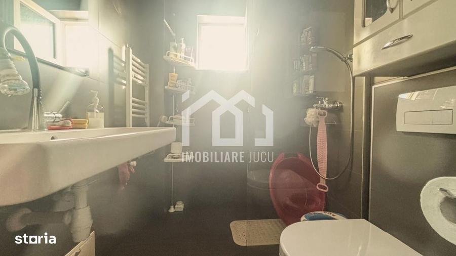 Casă cu 4 camere cu Teren 745 Mp în Jucu