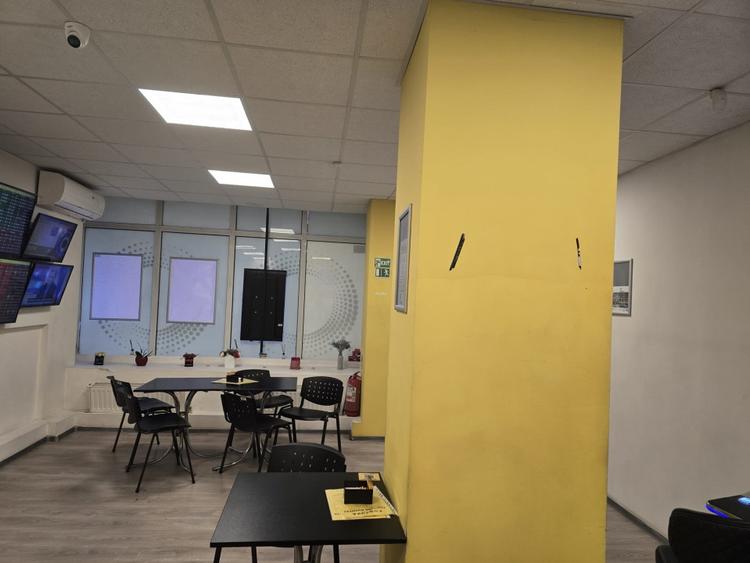 Spațiu comercial, de 65.519996643066 mp, în Tomis III