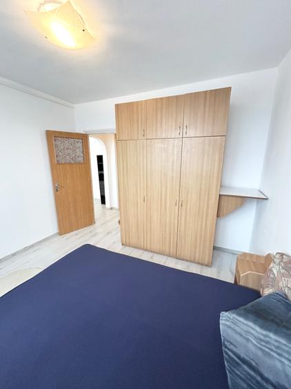 Apartament cu 2 camere semidecomandat, mobilat în Grivița