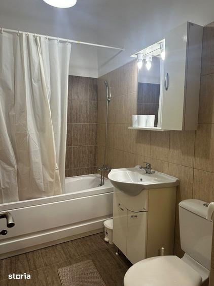 Apartament cu 2 camere semidecomandat, mobilat în Olteniței