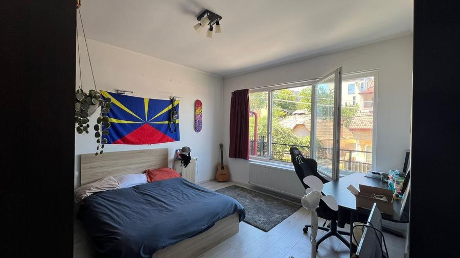 Apartament cu 3 camere decomandat, mobilat în Zorilor