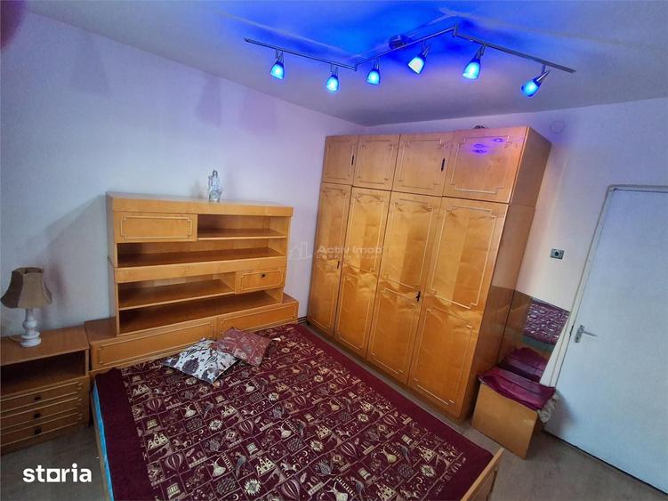 Apartament cu 2 camere decomandat în Micro IV