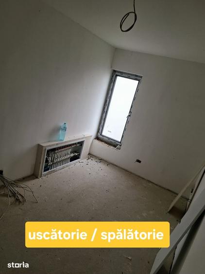 Casă cu 4 camere cu Teren 884 Mp în Moșoaia