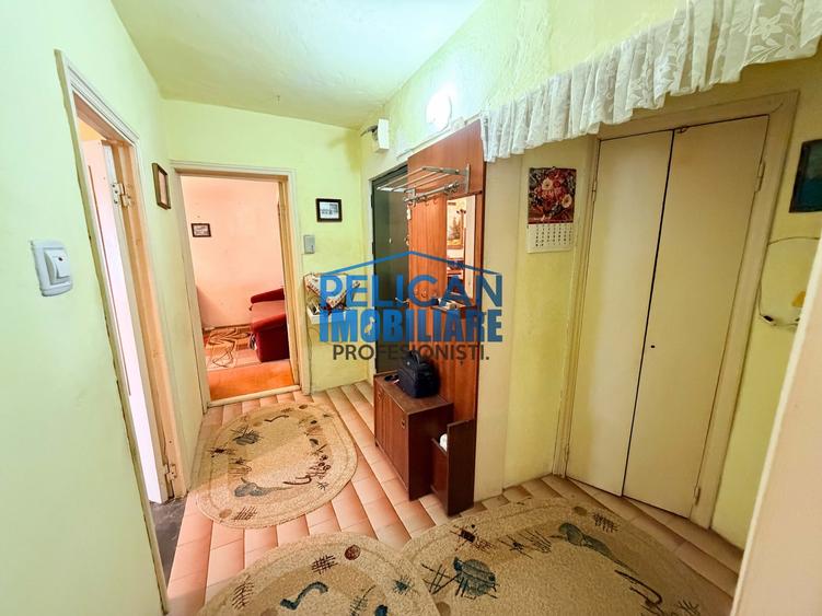 Apartament cu 2 camere decomandat în Spitalului