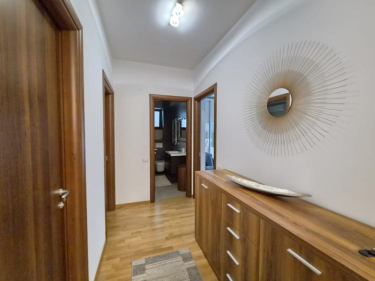 Apartament cu 3 camere decomandat în Iancu Nicolae