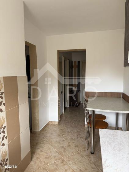 Apartament cu 2 camere decomandat în Cornișa