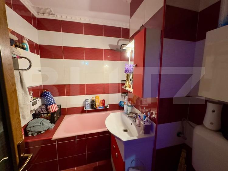 Apartament cu 4 camere decomandat, mobilat în Ampoi 2