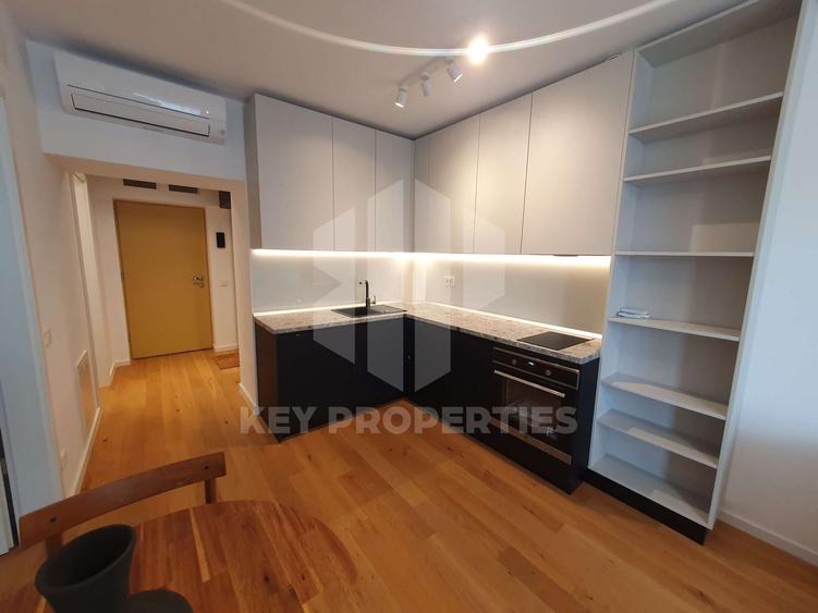 Apartament cu 2 camere semidecomandat, mobilat în Aviației