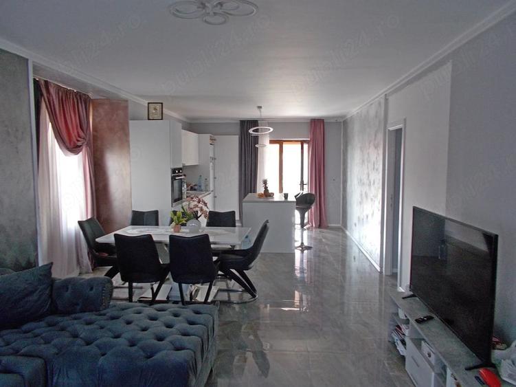 Casă cu 2 camere cu Teren 533 Mp în Simion Bărnuțiu