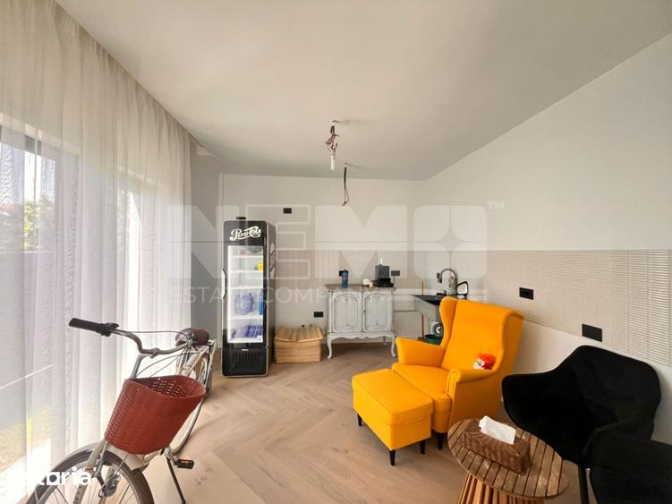 Casă cu 4 camere cu Teren 400 Mp în Șcheia