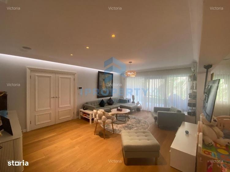Apartament cu 4 camere în Domenii