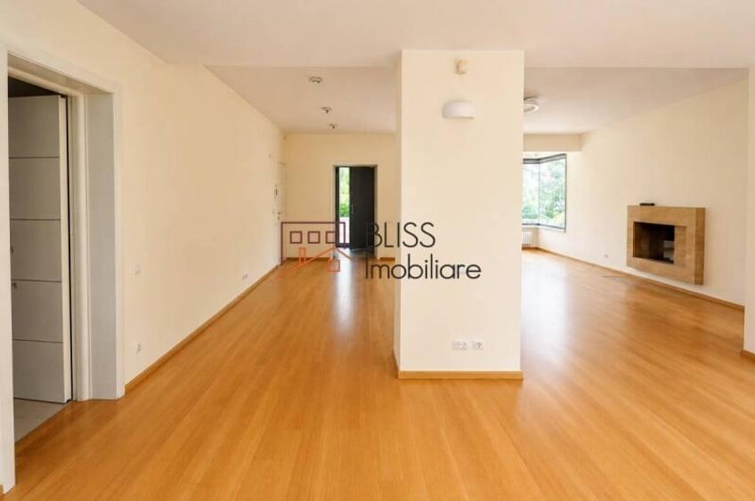Casă cu 6 camere cu Garaj în Băneasa