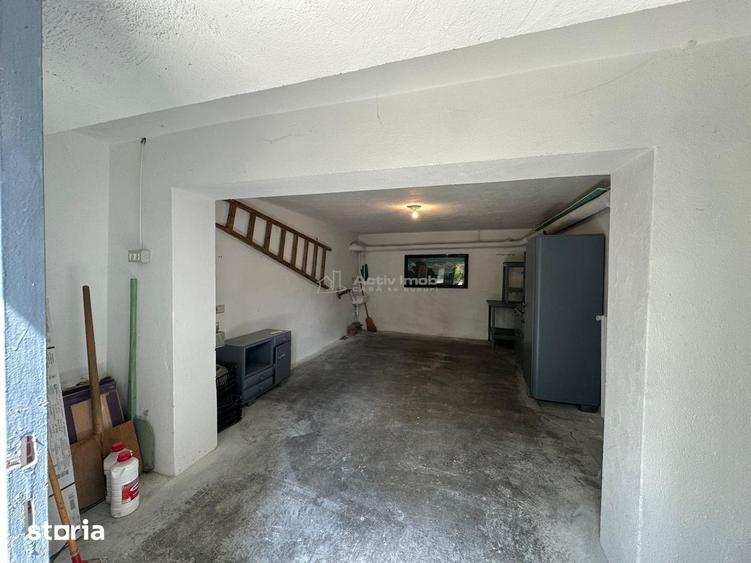 Apartament cu 3 camere decomandat, mobilat în Sud