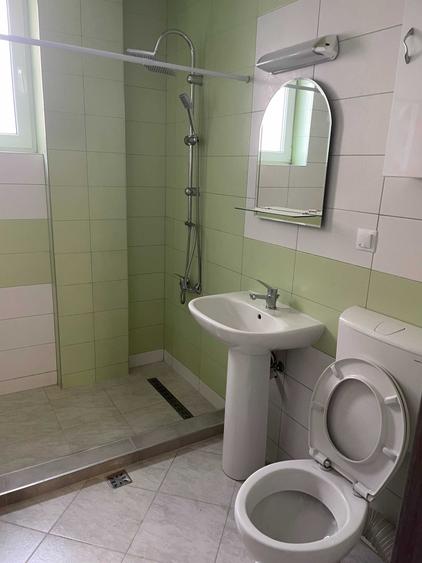 Apartament cu 2 camere decomandat în Aeroport