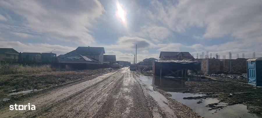 Teren de 1000 mp, în Craiovei