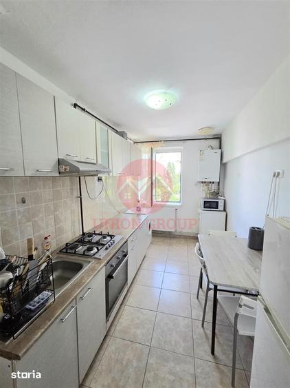Apartament cu 4 camere decomandat în Tomis Nord
