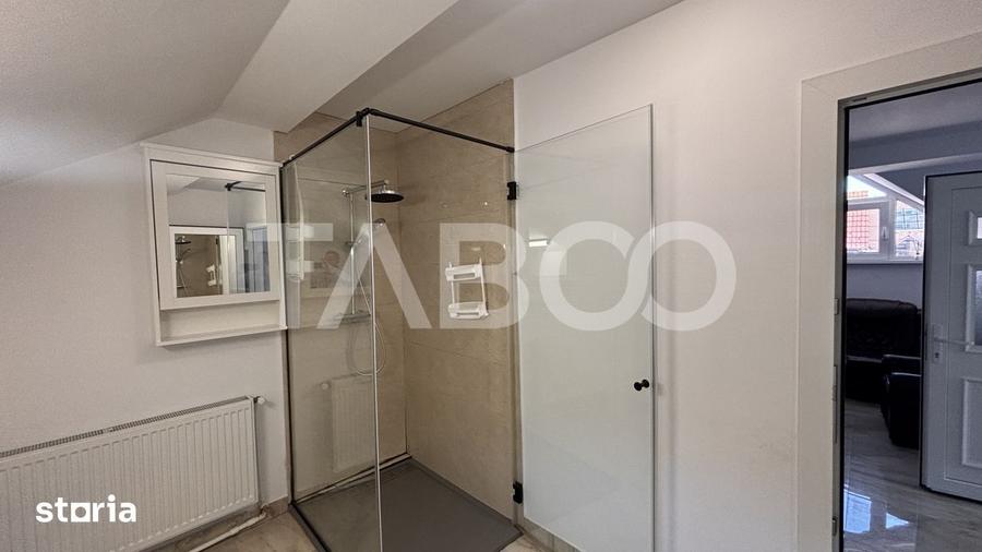 Apartament cu 3 camere decomandat, mobilat în Șura Mare