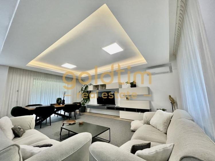 Casă individuală cu 5 camere cu Canalizare în Pipera