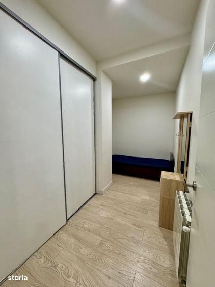 Apartament cu 3 camere semidecomandat în Intim
