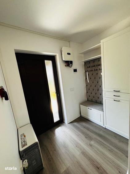 Casă cu 4 camere cu Teren 253 Mp în Sânpetru