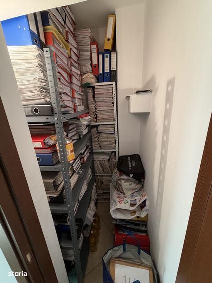 Apartament cu 5 camere decomandat în Decebal