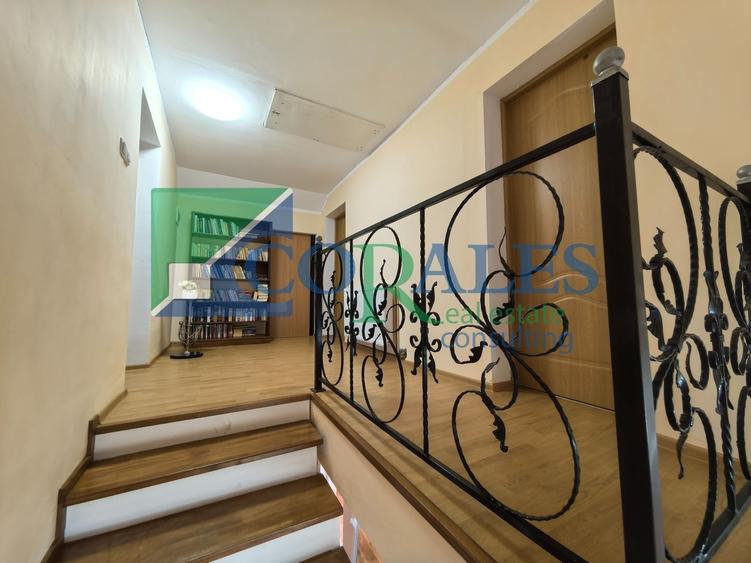 Casă individuală cu 3 camere cu Canalizare în Cerneteaz