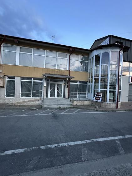 Spațiu comercial, de 220 mp, în Central