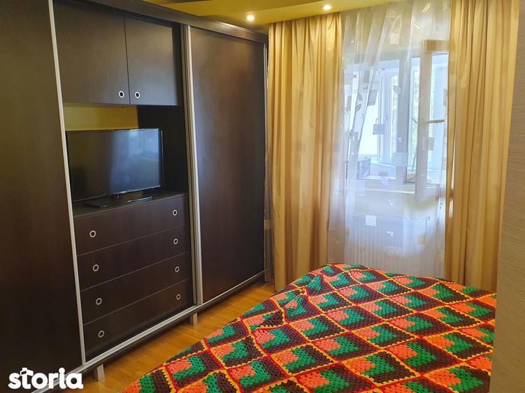 Apartament cu 4 camere semidecomandat, mobilat în Tudor Vladimirescu