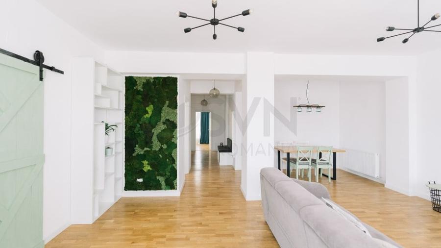 Apartament cu 4 camere decomandat în Domenii