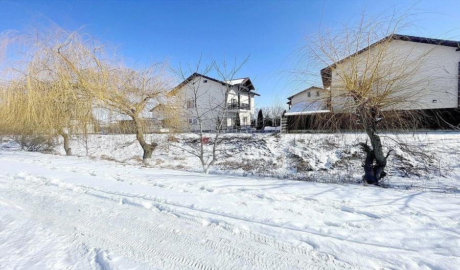 Teren Construcții intravilan de 1100 mp, în Bartolomeu