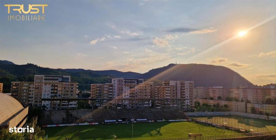 Apartament cu 2 camere decomandat în Dârste