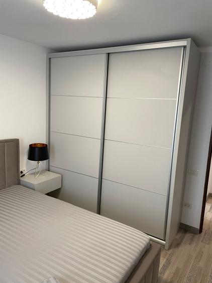 Apartament cu 2 camere decomandat, mobilat în Tomis II