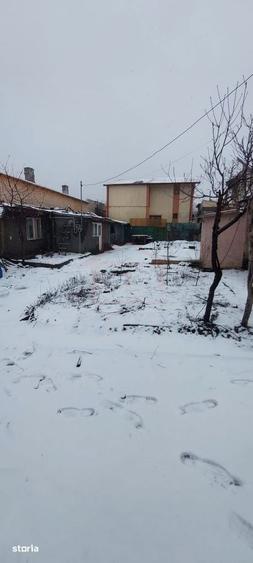 Teren de 293 mp, în Piața Centrală