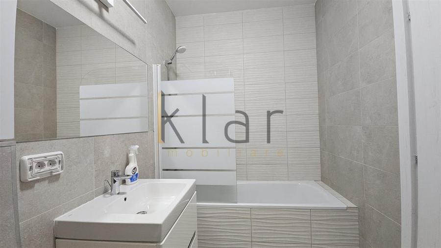 Apartament cu 2 camere semidecomandat, mobilat în Central