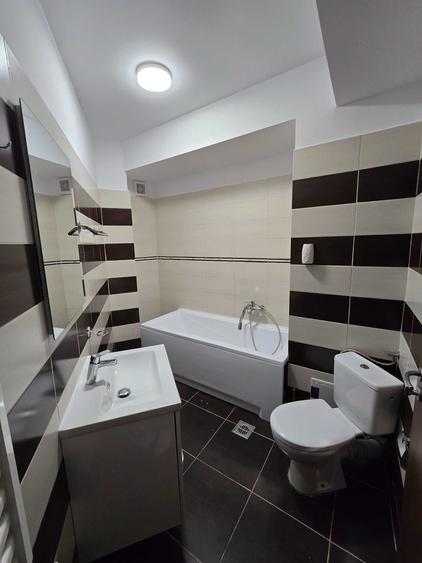 Apartament cu 2 camere decomandat în Faleza Nord