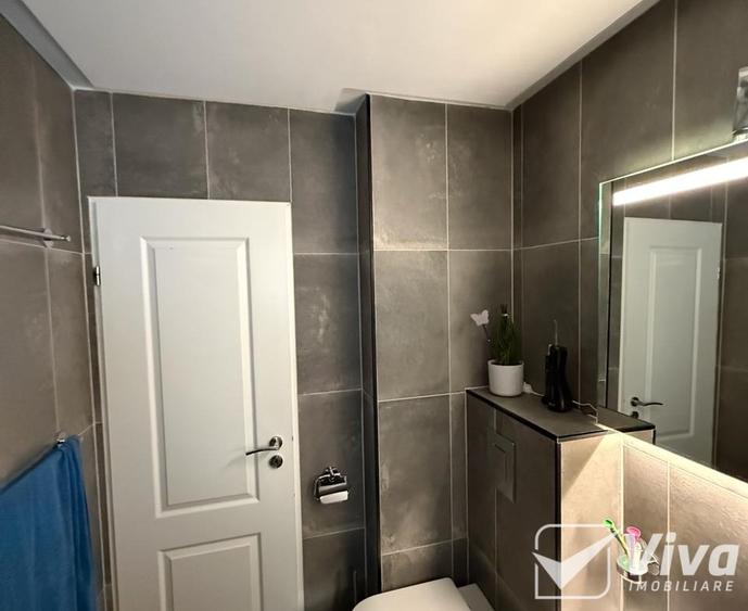 Apartament cu 3 camere decomandat, mobilat în Nicolina