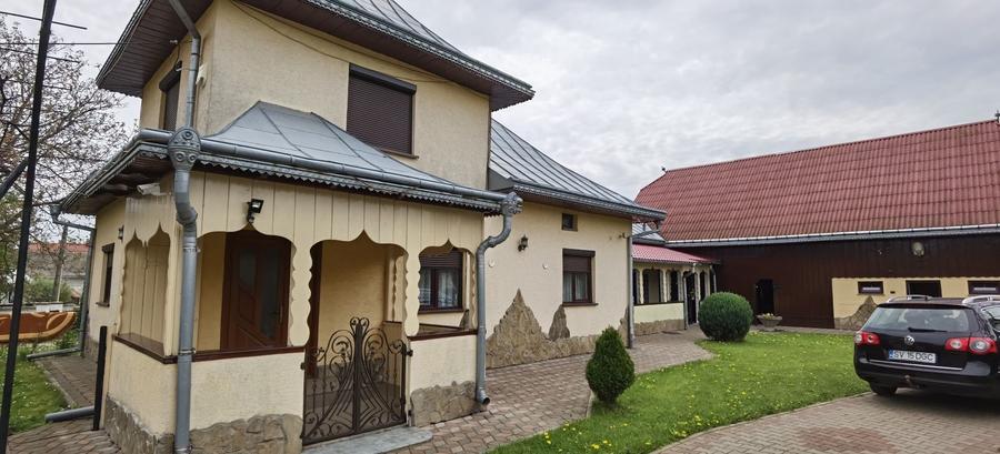 Casă cu 4 camere în Iaslovăț