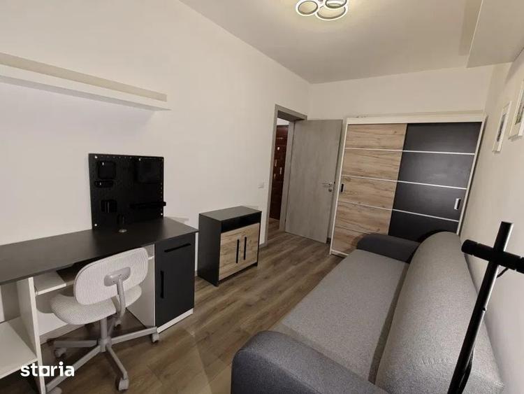 Apartament cu 3 camere semidecomandat în Bucureștii Noi