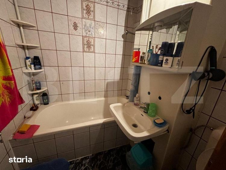 Apartament cu 4 camere decomandat în Ultracentral