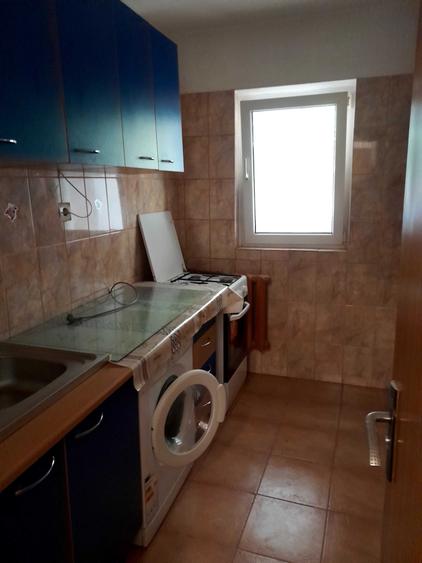 Garsonieră decomandată în Colentina