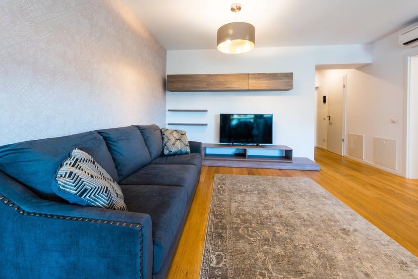 Apartament cu 2 camere decomandat în Aviației