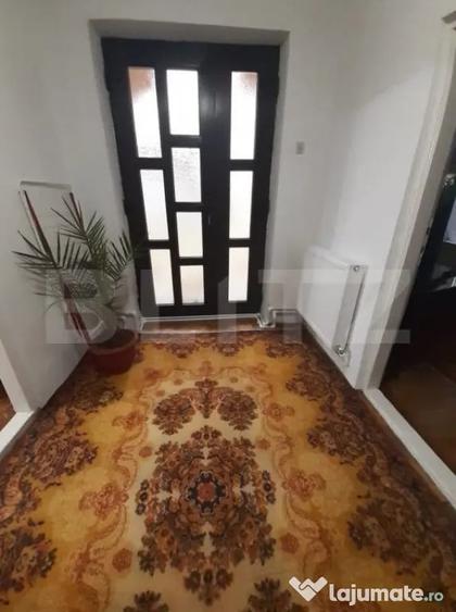 Casă cu 3 camere cu Teren 143 Mp în Central