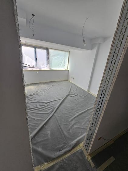 Apartament cu 3 camere decomandat în Decebal
