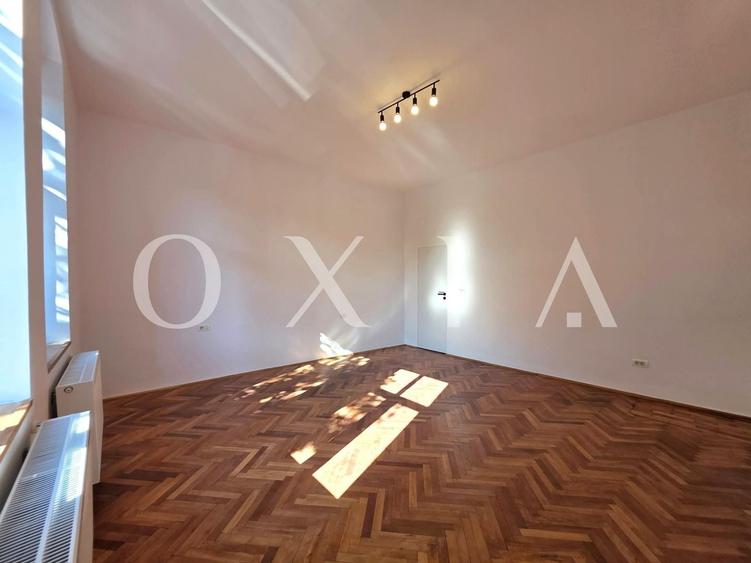 Apartament cu 3 camere semidecomandat în Elisabetin